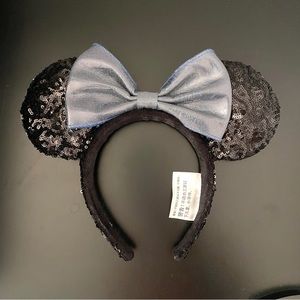Disney Mickey Minnie Ears with bow sparkly
